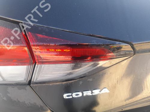 Feu de coffre gauche OPEL CORSA F (P2JO) 1.2 (68) (101 hp) 31622570