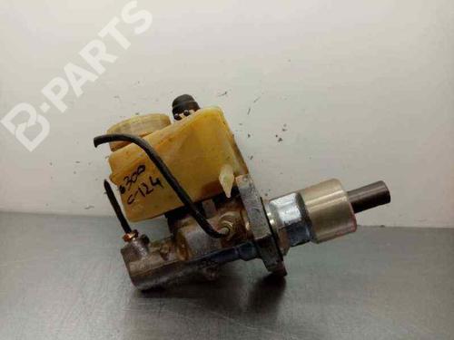 Used Brake master cylinder MERCEDES-BENZ 124 Saloon (W124) [1984-1993]  4224347