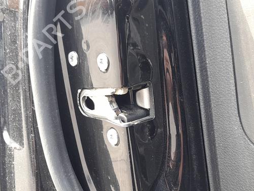 front-left-lock-jeep-renegade-suv-bu-b1-bv-2014-34719663 main image