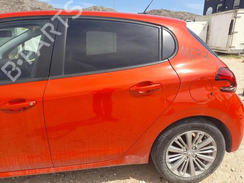 Używane Drzwi tylne lewe PEUGEOT 208 I (CA_, CC_) 1.2 VTI 82 (82 hp) 26217380