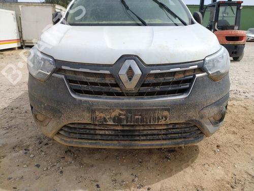Used Front bumper RENAULT EXPRESS Box Body/MPV 1.5 Blue dCi 95 (F6AB) (95 hp) 24892683