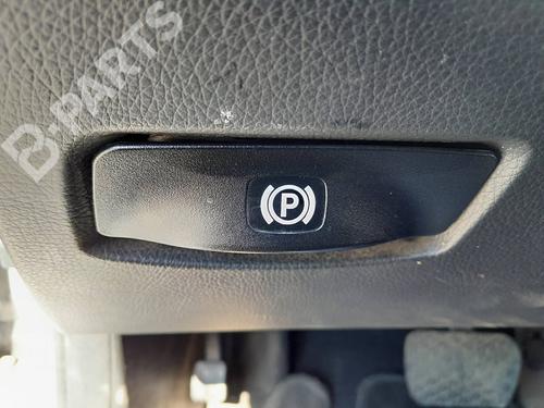 hand-brake-mercedes-benz-e-class-w211-e-220-cdi-211008-2002-2003-2004-2005-2006-2007-2008-2009-10050865 main image