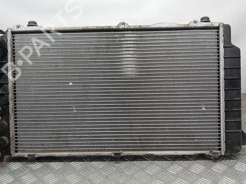 water-radiator-audi-80-b4-saloon-8c2-893121251g-1991-1992-1993-1994-1995-20662250 main image