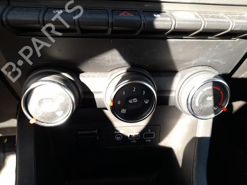 BP29908948I5 main image