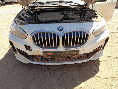 Used Front bumper BMW 1 (F40) 118 d (150 hp) 27610582