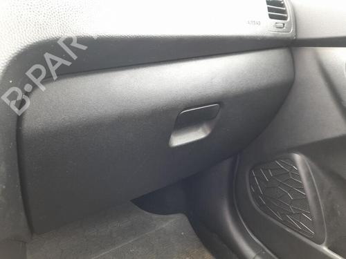 Used Glove box HYUNDAI ix20 (JC) 1.4 CRDi (90 hp) 30005629