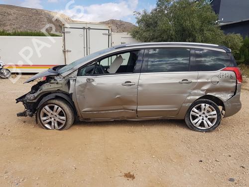 Teile für PEUGEOT 5008 (0U_, 0E_) 1.6 HDi (112 hp) 4196680 