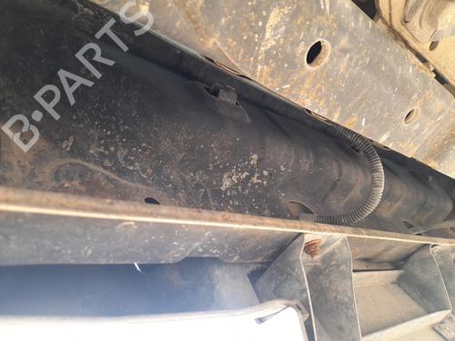 Used Rear bumper reinforcement NISSAN TERRANO II (R20) 2.7 TD 4WD (101 hp) 30588058