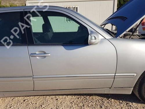 Used Right front door MERCEDES-BENZ E-CLASS (W210) [1995-2003]  19680917