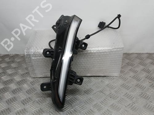 Used Right front indicator PEUGEOT 2008 II (UD_, US_, UY_, UJ_, UR_, UC_) 1.2 PureTech 130 (USHNS, URHNS) (130 hp) 31013120