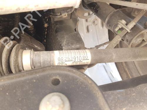 Used Left front driveshaft OPEL CORSA F (P2JO) 1.2 (68) (101 hp) 25142733