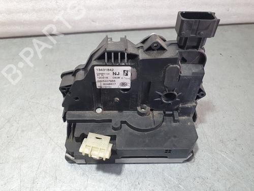 Used Rear left lock OPEL CORSA E (X15) [2014-2025]  13752221