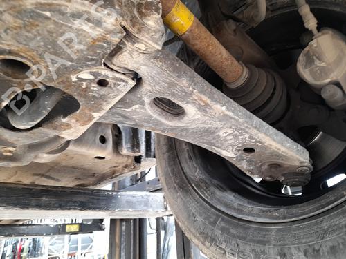 Used Left front suspension arm FORD FIESTA V (JH_, JD_) 1.4 16V (80 hp) 31833513