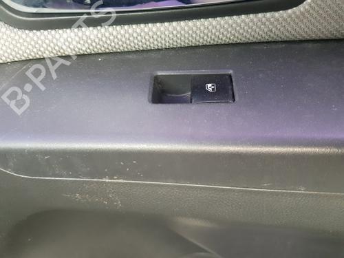 Used Right front window switch CHEVROLET CRUZE (J300) [2009-2025]  13583675