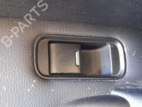 Venstre bagtil elrude kontakt Venstre bagtil elrude kontakt HONDA CR-V III (RE_) 2.2 i-DTEC 4WD (RE6) (150 hp) 37263809 37263809