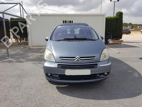 Left front fog light CITROËN XSARA PICASSO (N68) 1.6 HDi | BP13249241C30