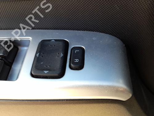 BP29943555I27 main image