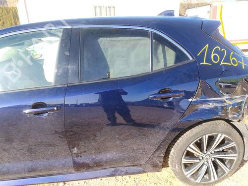 Used Left rear door TOYOTA COROLLA Hatchback (_E21_, _EA1_, _EH1_) 1.8 Hybrid (ZWE211) (98 hp) 23424968