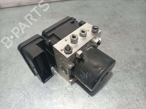 Used ABS pump VOLVO V40 Hatchback (525) [2012-2019]  5624119