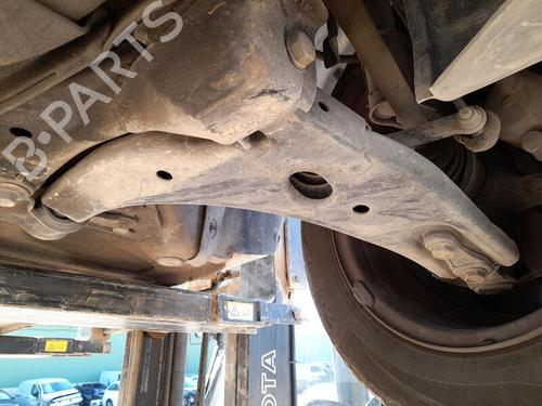 Querlenker links vorne für KIA SHUMA I (FB) 1.5 i 16V (AFB242) (88 hp) 30200862