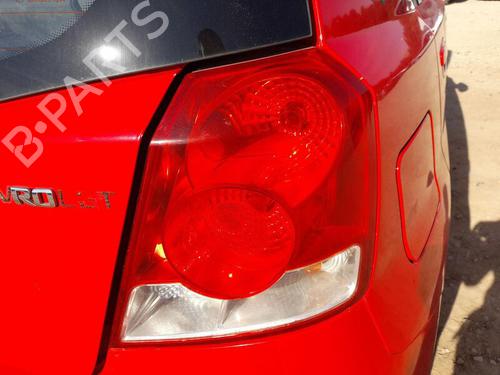 Used Right taillight CHEVROLET AVEO / KALOS Hatchback (T200) 1.4 16V (94 hp) 26454847