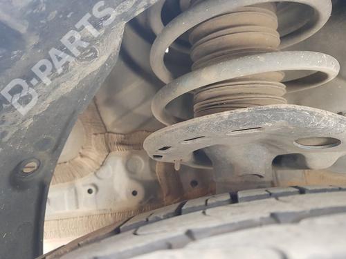 Used Left front shock absorber TOYOTA AURIS Estate (_E18_) 1.8 Hybrid (ZWE186_, ZWE186R, ZWE186H) (136 hp) 10625262