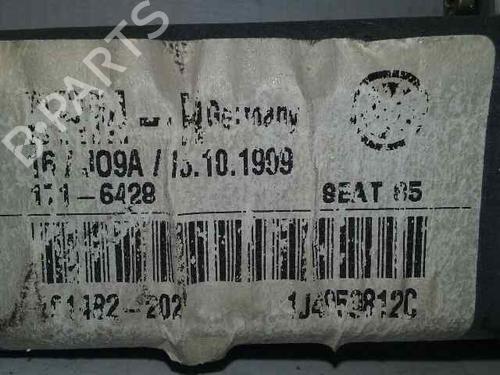 Rudehejsemotor bagstkærm højre SEAT LEON (1M1)  | BP602140E22 
