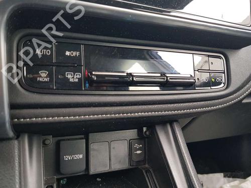 Used Climate control TOYOTA AURIS (_E18_) [2012-2018]  17106453