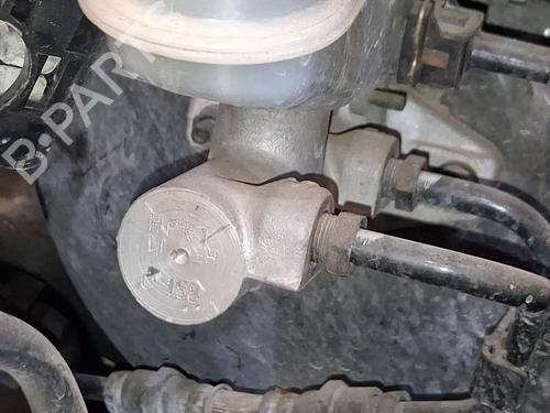 brake-master-cylinder-hyundai-i20-i-pb-pbt-2008-2009-2010-2011-2012-2013-2014-2015-37473437 main image