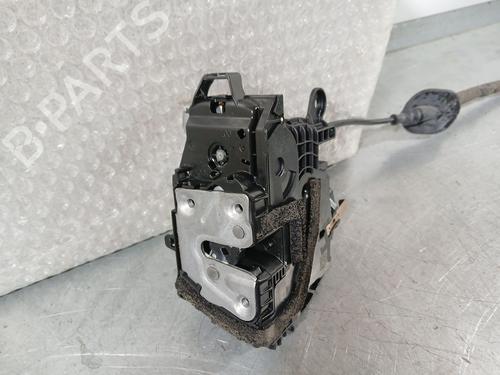 front-right-lock-renault-clio-v-b7_-2019-33854457 main image