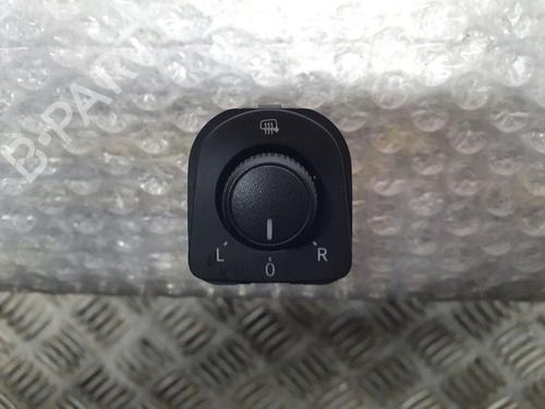 Used Mirror switch SEAT LEON (5F1) 1.6 TDI (105 hp) 11113862