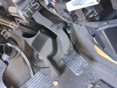 Pedal Pedal PEUGEOT 3008 I MPV (0U_) 2.0 HDi 150 / BlueHDi 150 (150 hp) 33691641 33691641