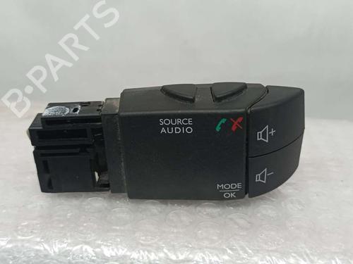 Used Switch RENAULT CAPTUR I (J5_, H5_) [2013-2025]  18306891