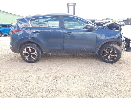 Left tailgate light KIA SPORTAGE IV (QL, QLE) 1.6 GDI | BP25756249C79 