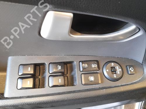 Used Left front window switch Left front window switch 37217713 37217713