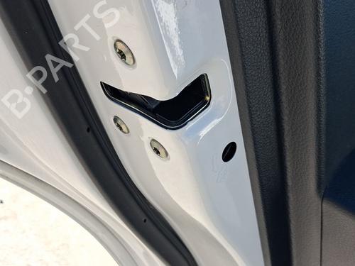 rear-left-lock-kia-stonic-yb-2017-40453006 main image