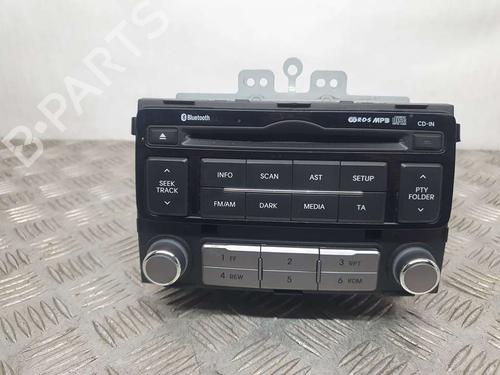 Used Radio HYUNDAI i20 I (PB, PBT) [2008-2015]  17445283