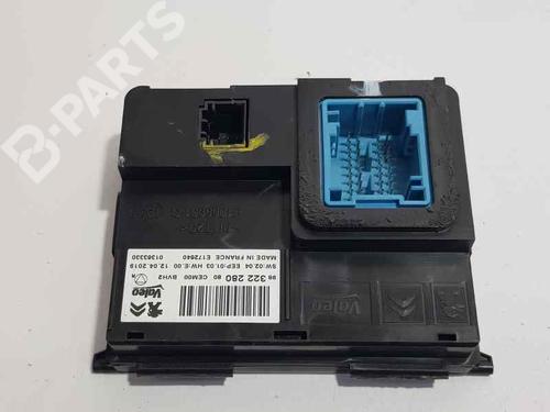 Used Electronic module DS DS 7 Crossback (J4_, JR_, JC_) 2.0 BlueHDi 180 (JJEHZR) (177 hp) 8418081