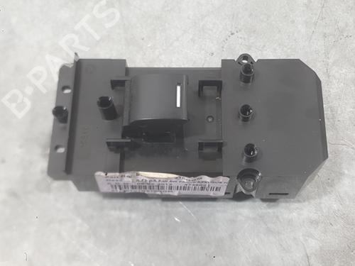 Used Right front window switch Right front window switch HONDA CIVIC IX (FK) 1.8 i-VTEC (FK2) (141 hp) 40452959 40452959