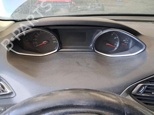Used Instrument cluster Instrument cluster 39452586 39452586