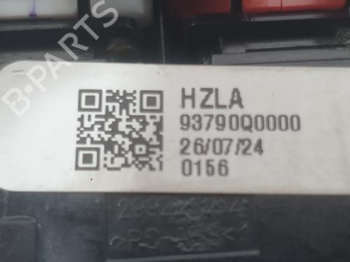 Warning switch HYUNDAI i20 III (BC3, BI3) 1.0 T-GDI | BP39024786I22 - Image 4
