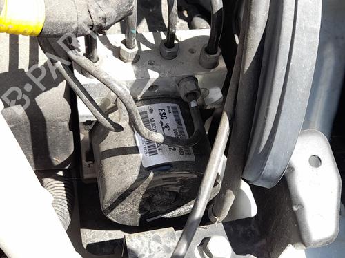 Used ABS pump ABS pump FIAT DOBLO Cargo (263_) 1.6 D Multijet (263WXD1B, 263WXR1B, 263WXX1B, 263ZXD1B,... (105 hp) 34526950 34526950