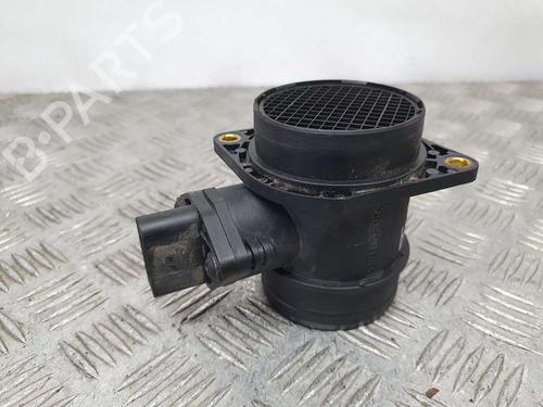 Used Mass air flow sensor SEAT LEON (1M1) [1999-2006]  13751472