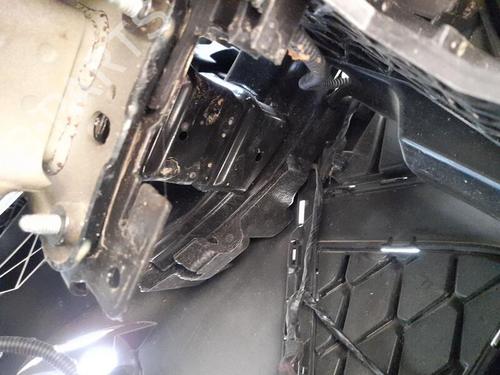 Used Front bumper reinforcement SEAT ARONA (KJ7, KJP) [2017-2025]  27680685