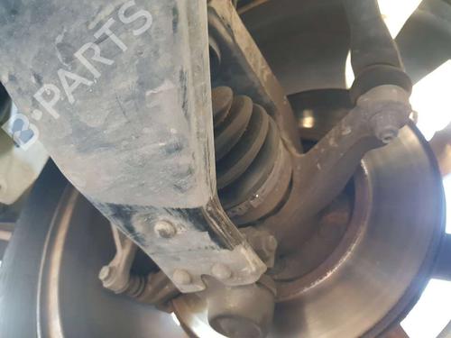 Used Right front steering knuckle FORD MONDEO III (B5Y) [2000-2007]  16370771