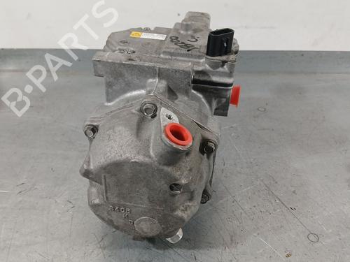 Used AC compressor AC compressor TOYOTA YARIS (_P13_) 1.5 Hybrid (NHP130_, NHP130) (101 hp) 39480215 39480215