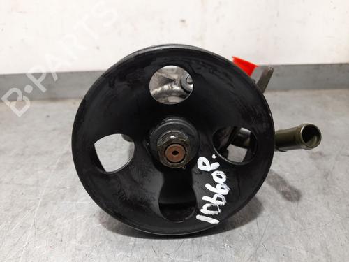 Used Steering pump HYUNDAI ELANTRA III Saloon (XD) 2.0 CRDi (113 hp) 3711343