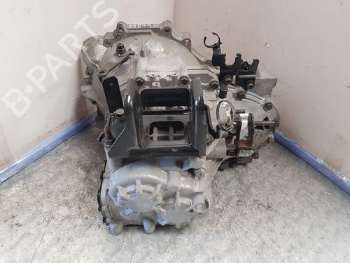 Gearbox KIA CERATO I Hatchback (LD) | BP13617581M3