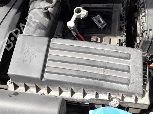 Used Air filter box Air filter box AUDI Q3 (8UB, 8UG) 2.0 TDI (140 hp) 34523085 34523085