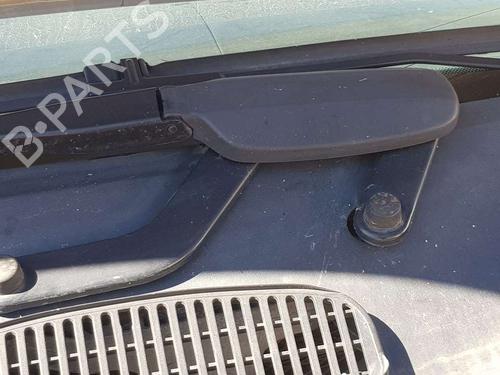 Used Front wiper motor FORD FOCUS C-MAX (DM2) [2003-2007]  20074627
